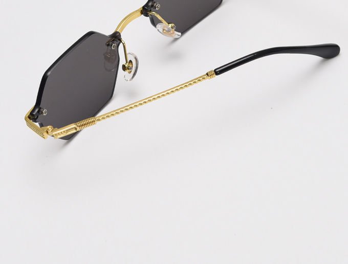 UV400 Stylish Polarized Sunglasses Elegant Irregular Lens Women Rimless 2