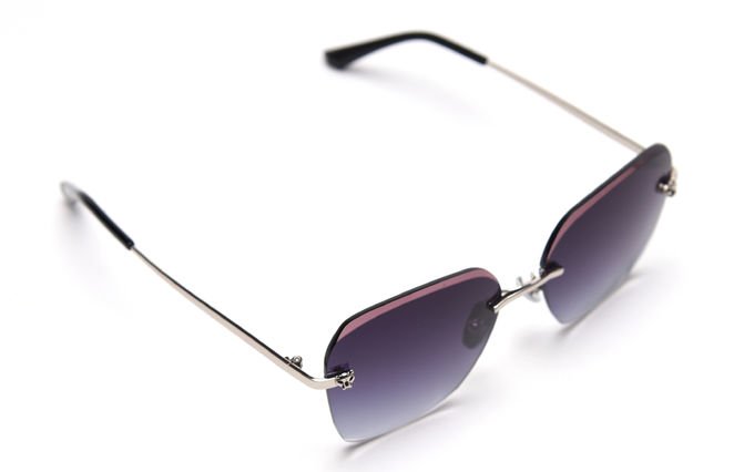 Rectangle Trimmed Women Rimless Crystal Sunglasses 140mm Metal Frame Polarized 1